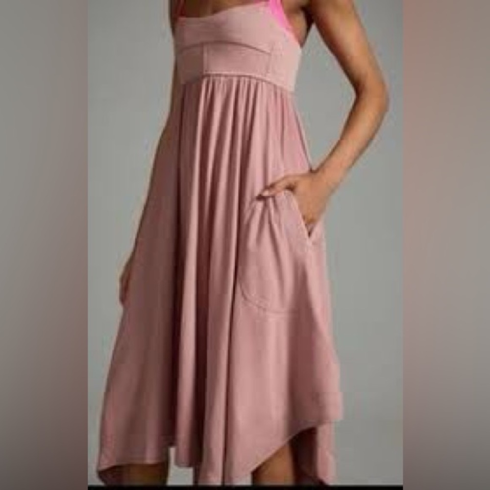 Women’s Dusty Pink Midi Dress with Pockets